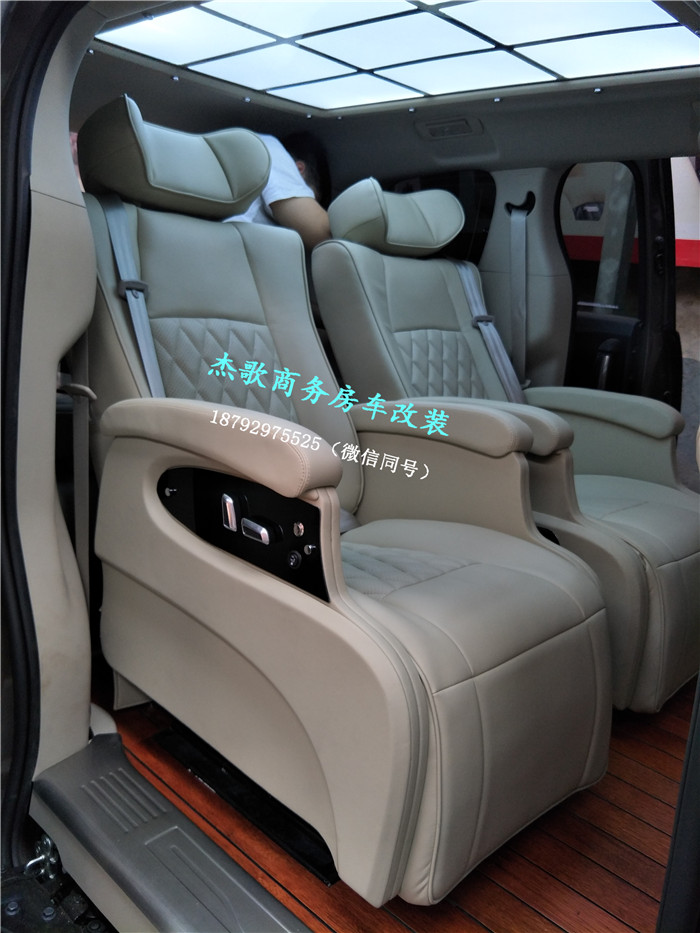 西安別克GL8內(nèi)飾改裝哪里好？上北三環(huán)匯能找杰歌...