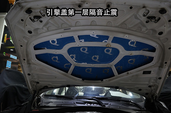 寶馬118拆儀表臺防火墻全車安博士藍(lán)鉆汽車隔音 重慶渝大昌改裝