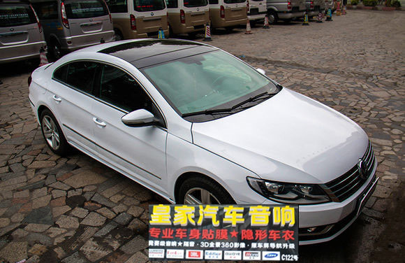 大眾CC高亮白車身改色貼膜案例——郴州市皇家音響