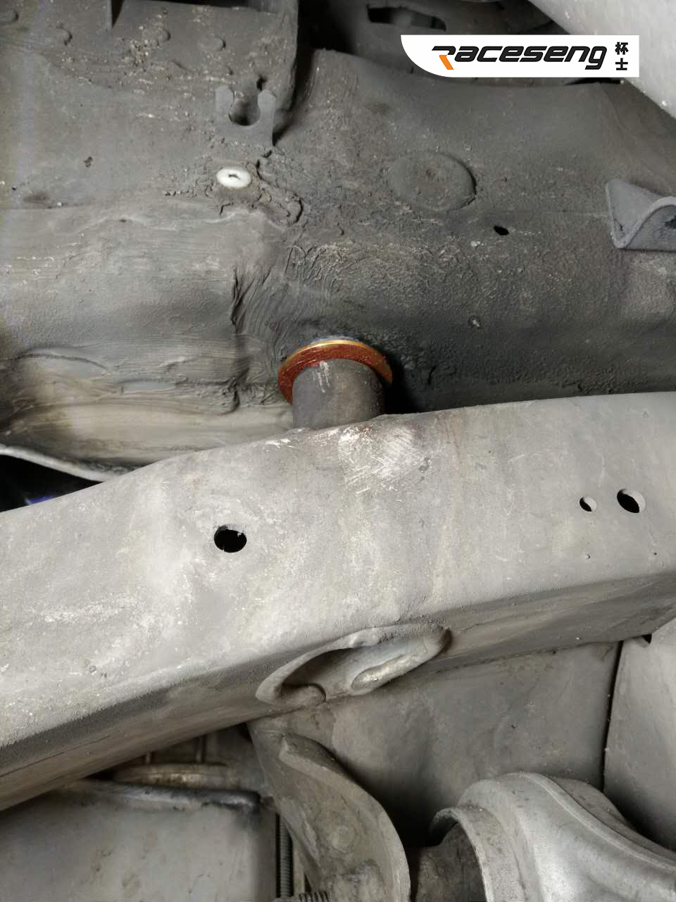 raceseng瑞森品牌底盤杯士，寶馬5系安裝實(shí)例