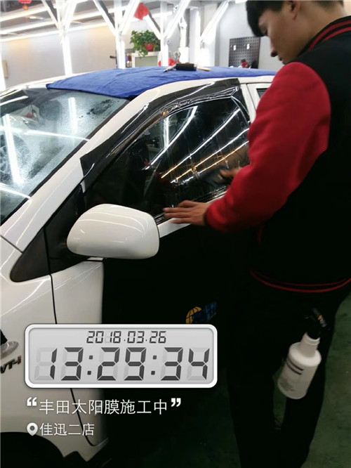 青州汽車貼膜 豐田卡羅拉全車施工舒熱佳太陽(yáng)膜 青州佳迅美車
