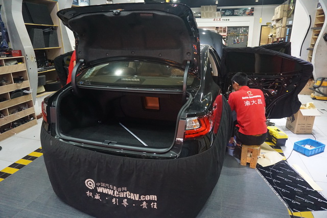 雷克薩斯ES200汽車音響改裝德國零點和意大利史泰格 重慶渝大昌