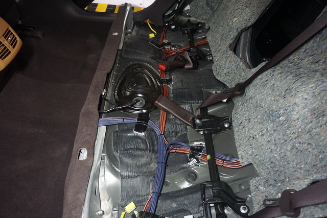 雷克薩斯ES200汽車音響改裝德國零點和意大利史泰格 重慶渝大昌