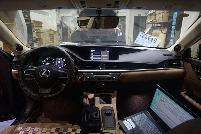 雷克薩斯ES200汽車音響改裝德國零點和意大利史泰格 重慶渝大昌