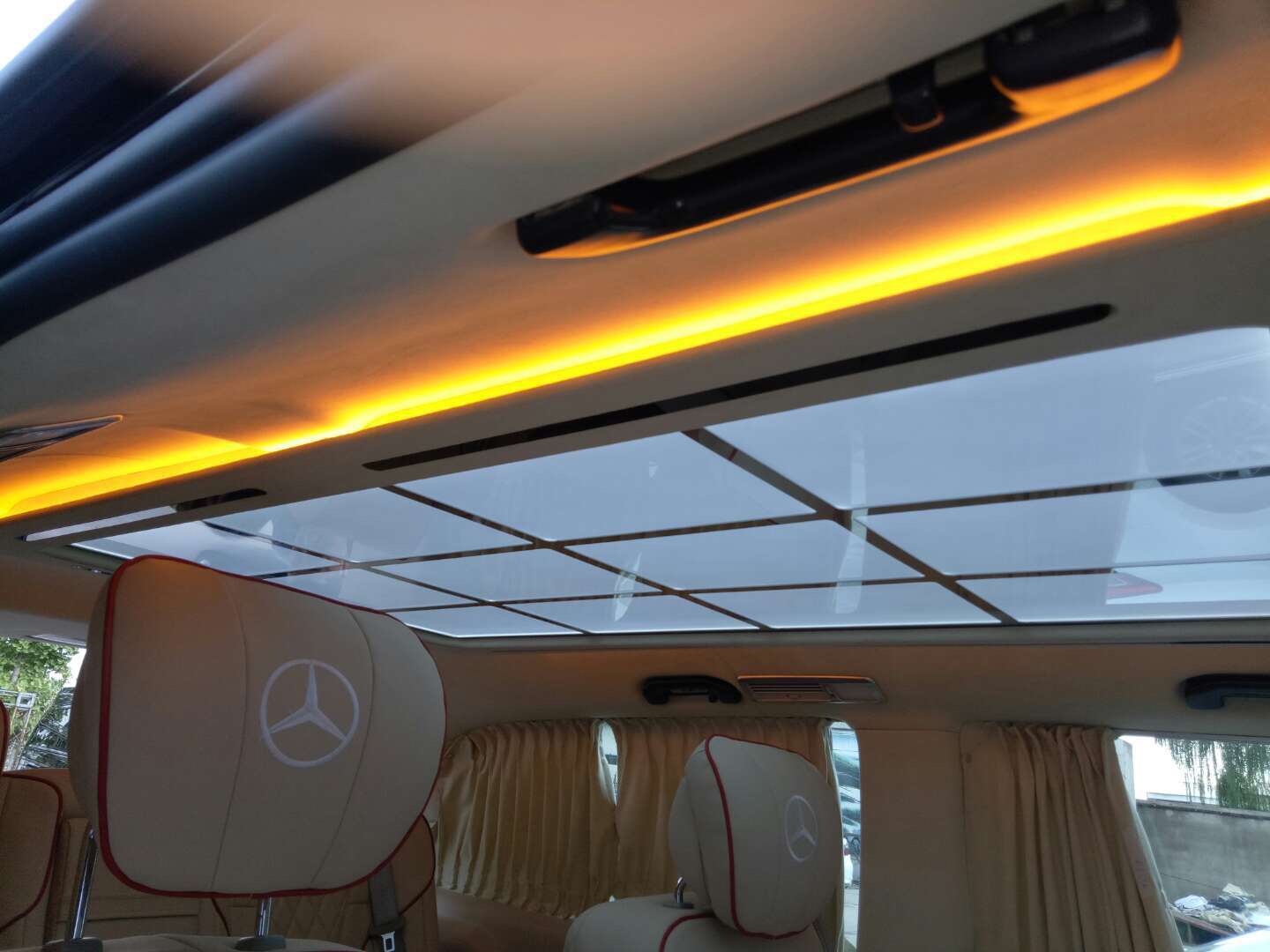 福建威霆改航空座椅，整車內(nèi)飾煥新，顏值高舒適