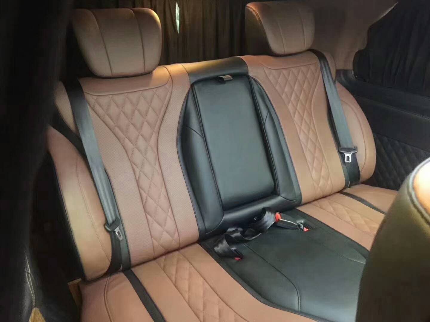 奔弛威庭仿V260航空座椅改裝