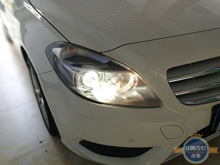 奔馳b180車燈升級阿帕雷霆套裝