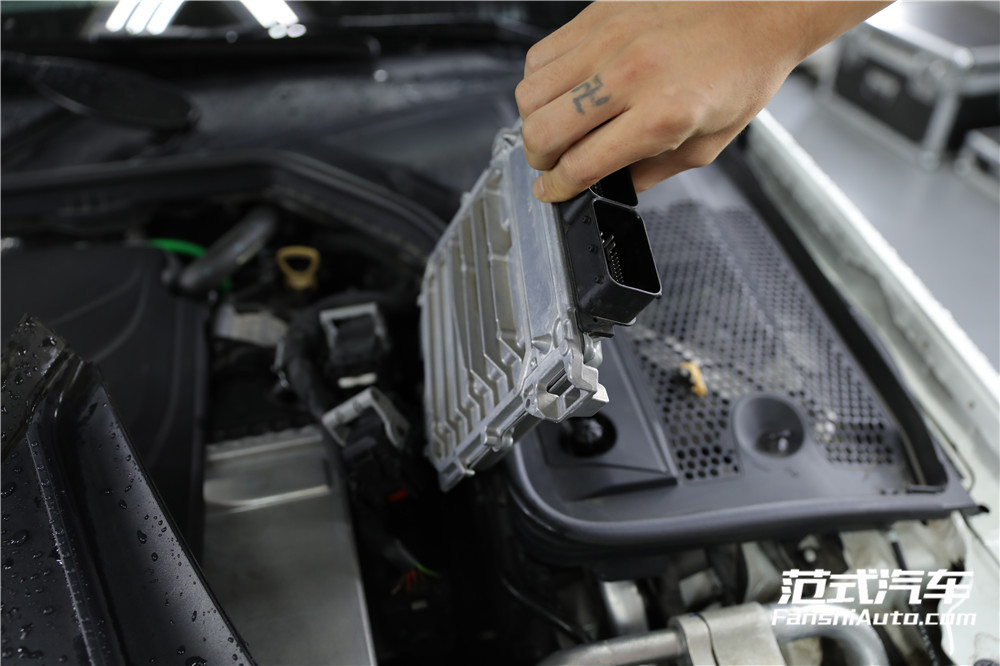 【躍動】奔馳C200L 2.0T 刷ecu動力升級 范式汽車鑄就神奇內力！