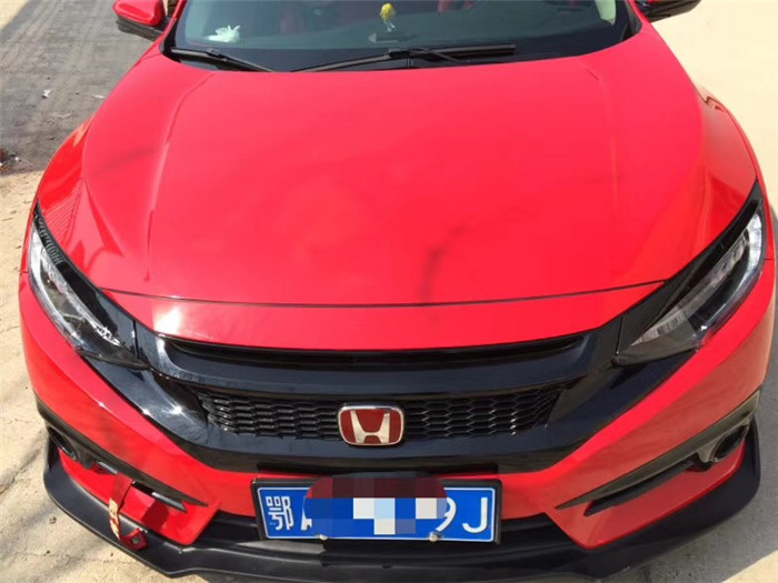 本田思域車身改色貼膜亮光深紅效果圖