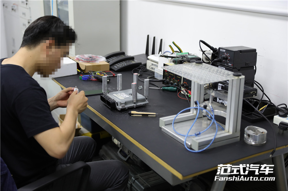 【飛升】奔馳GLC260 2.0T 刷ECU動(dòng)力升級(jí) 范式汽車力量與優(yōu)雅并進(jìn)！