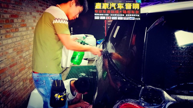 MINI cooper s 隱形車衣貼操作案例——郴州市皇家音響