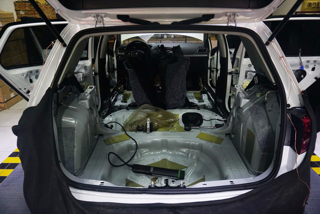 大眾高爾夫全車隔音改裝GT汽車隔音降噪 重慶渝大昌汽車音響