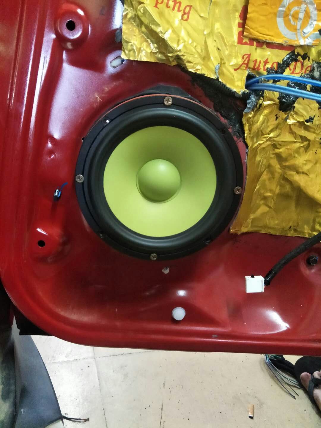 ?？诒咎颴RV音響改裝，源聚汽車(chē)音響升級(jí)