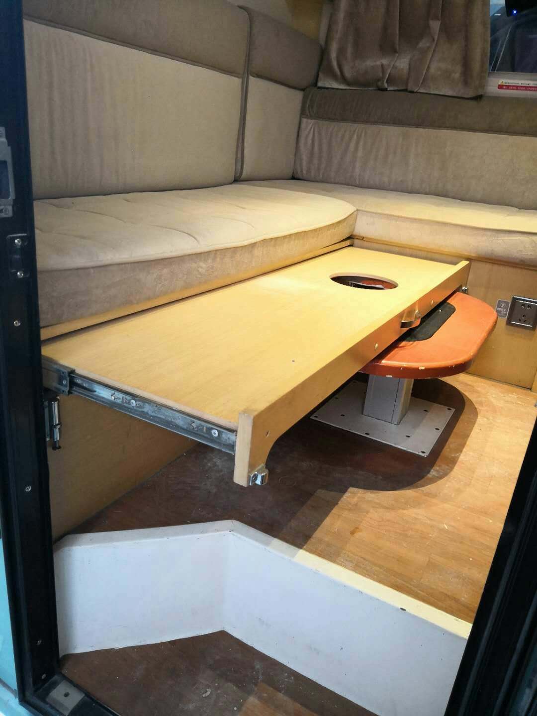 皮卡小房車-車小功能全
