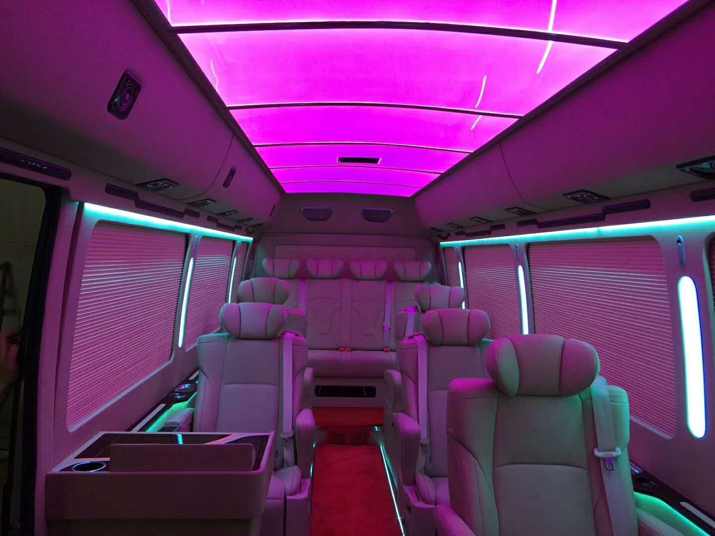 考斯特商用接待車改裝
