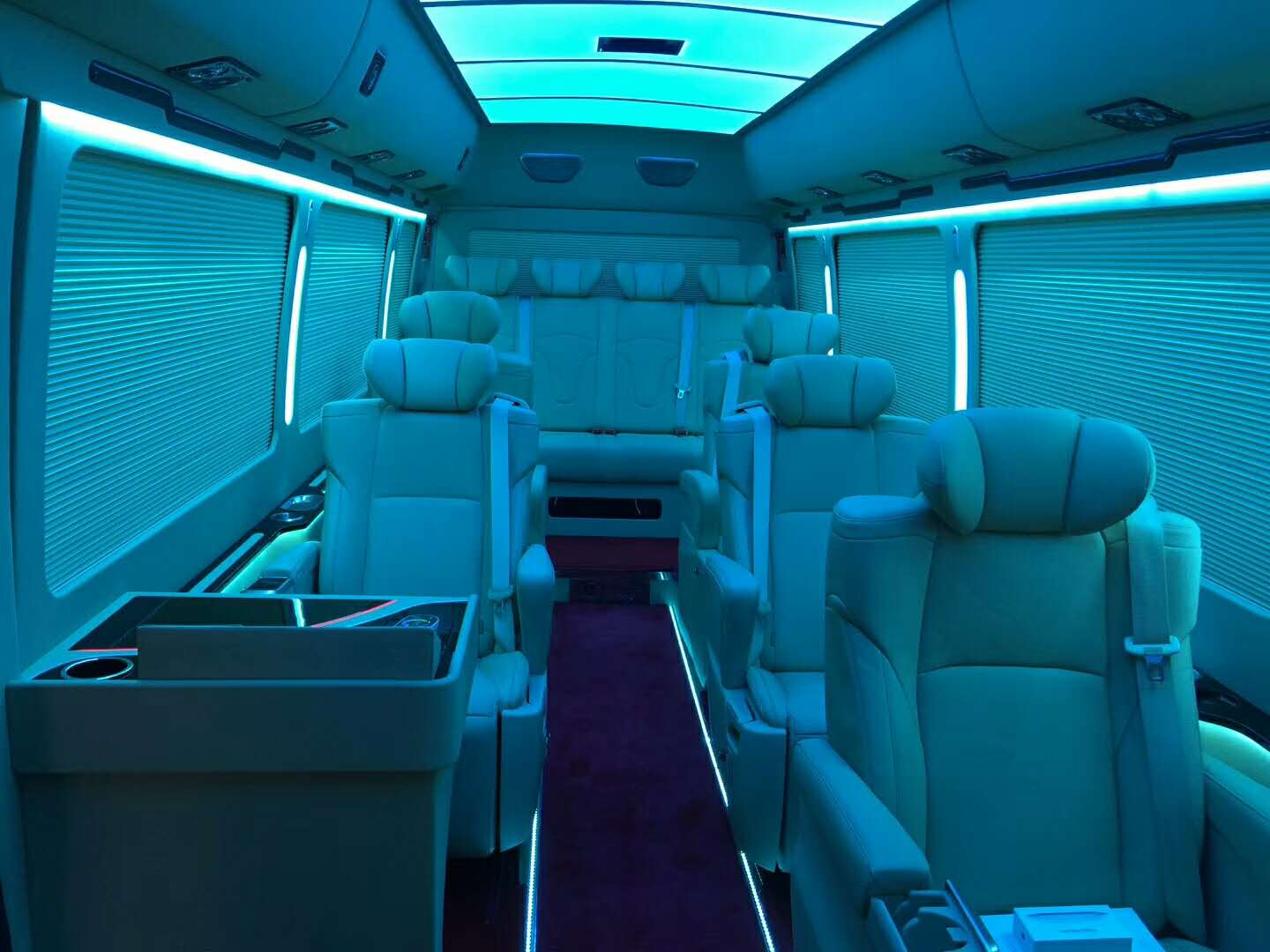 考斯特商用接待車改裝