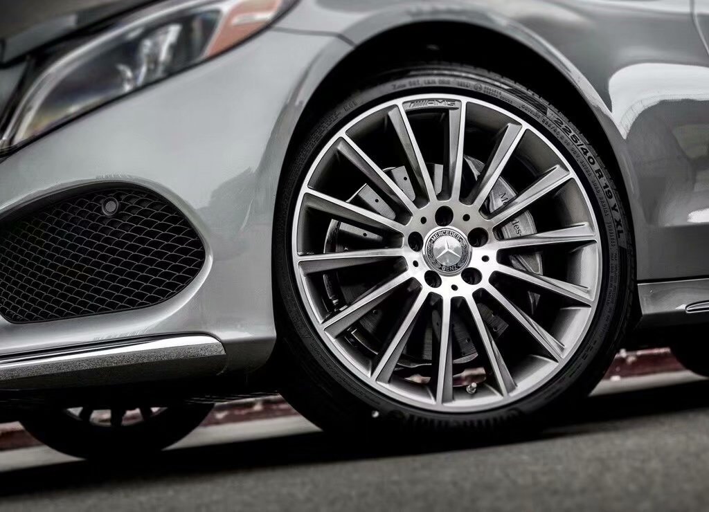 奔馳 C400 原廠19寸 AMG   輪轂全新進口正品，來聊聊！