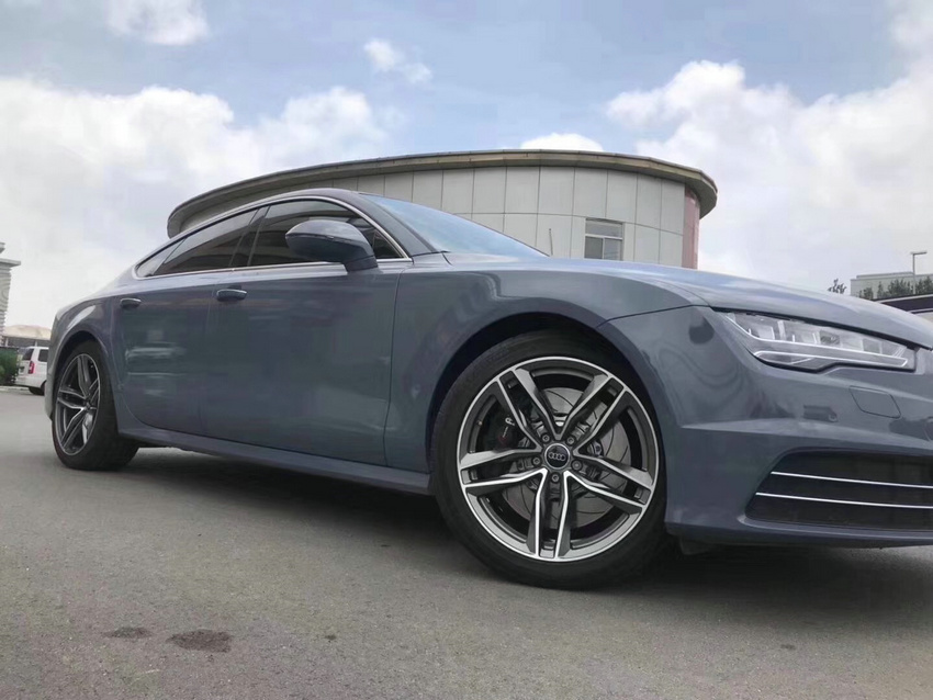 成都極速輪轂 奧迪19寸的迪威特定制鍛造輪轂裝車(chē)
