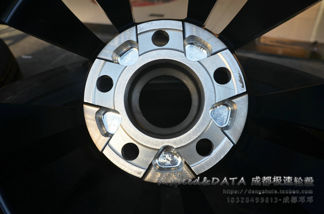 成都極速輪轂 捷豹F-PACE 改裝20寸鍛造輪轂案例