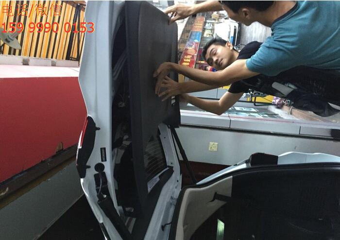 本田奧德賽加裝電動尾門，看完你就會覺得真的很實(shí)用！