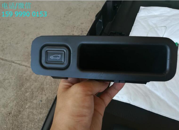 本田CRV加裝電動(dòng)尾門，這真是一個(gè)貼心的功能！