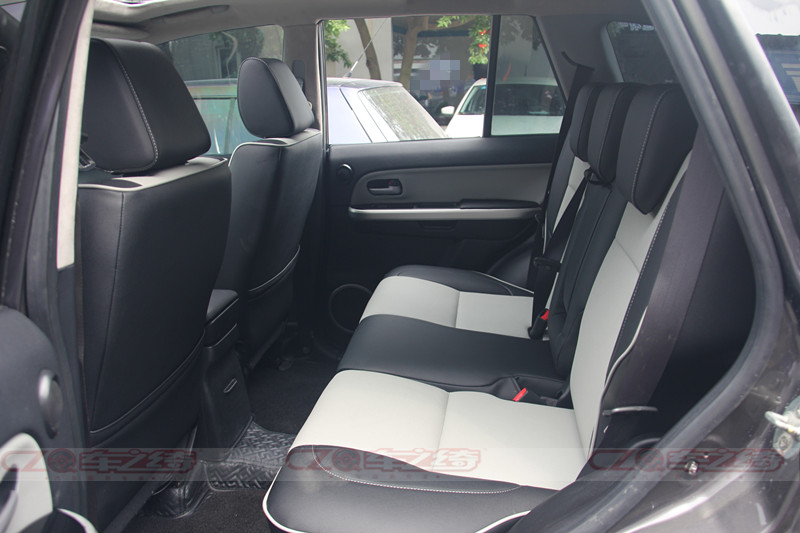 鈴木超級(jí)維特拉全車內(nèi)飾翻新 成都汽車內(nèi)飾改裝翻新