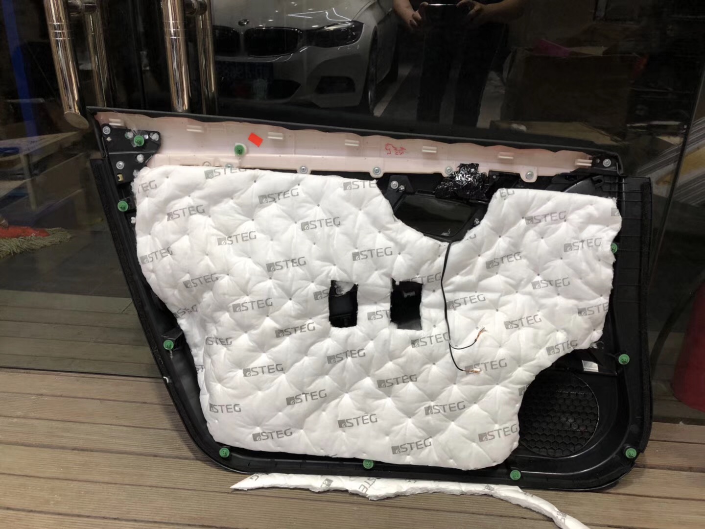 汕頭星悅汽車音響改裝本田思鉑睿汽車音響四門隔音輪轂降噪音響改裝FOCAL法國(guó)勁浪套餐喇叭