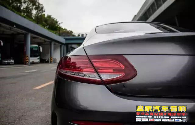 奔馳C200車身改色貼膜金屬灰——郴州市皇家音響