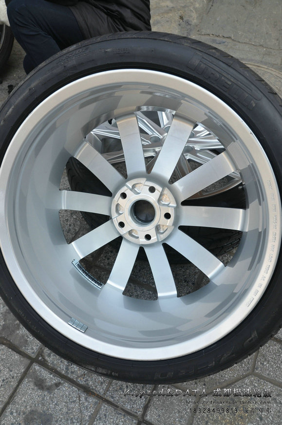 大眾邁騰B8改裝19寸迪威特鍛造輪轂裝車