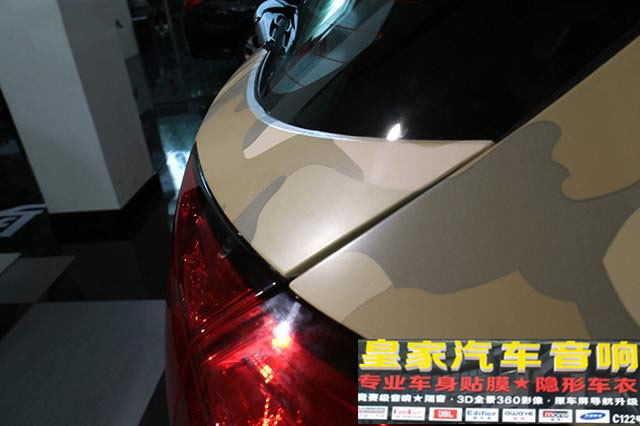 沙漠迷彩！越野本田繽智車身改色——郴州市皇家音響