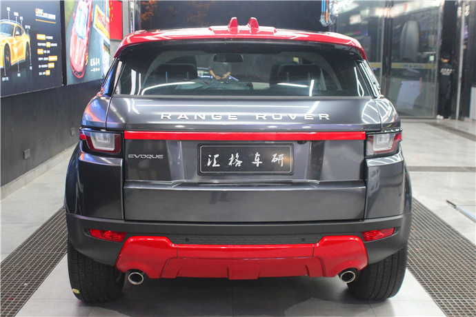 長沙汽車改色貼膜施工實體店路虎車身進口禿鷹深灰改色膜