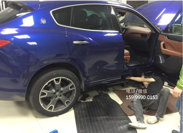 瑪莎拉蒂Levante萊萬特加裝電動踏板，這真是個兩全齊美的事情