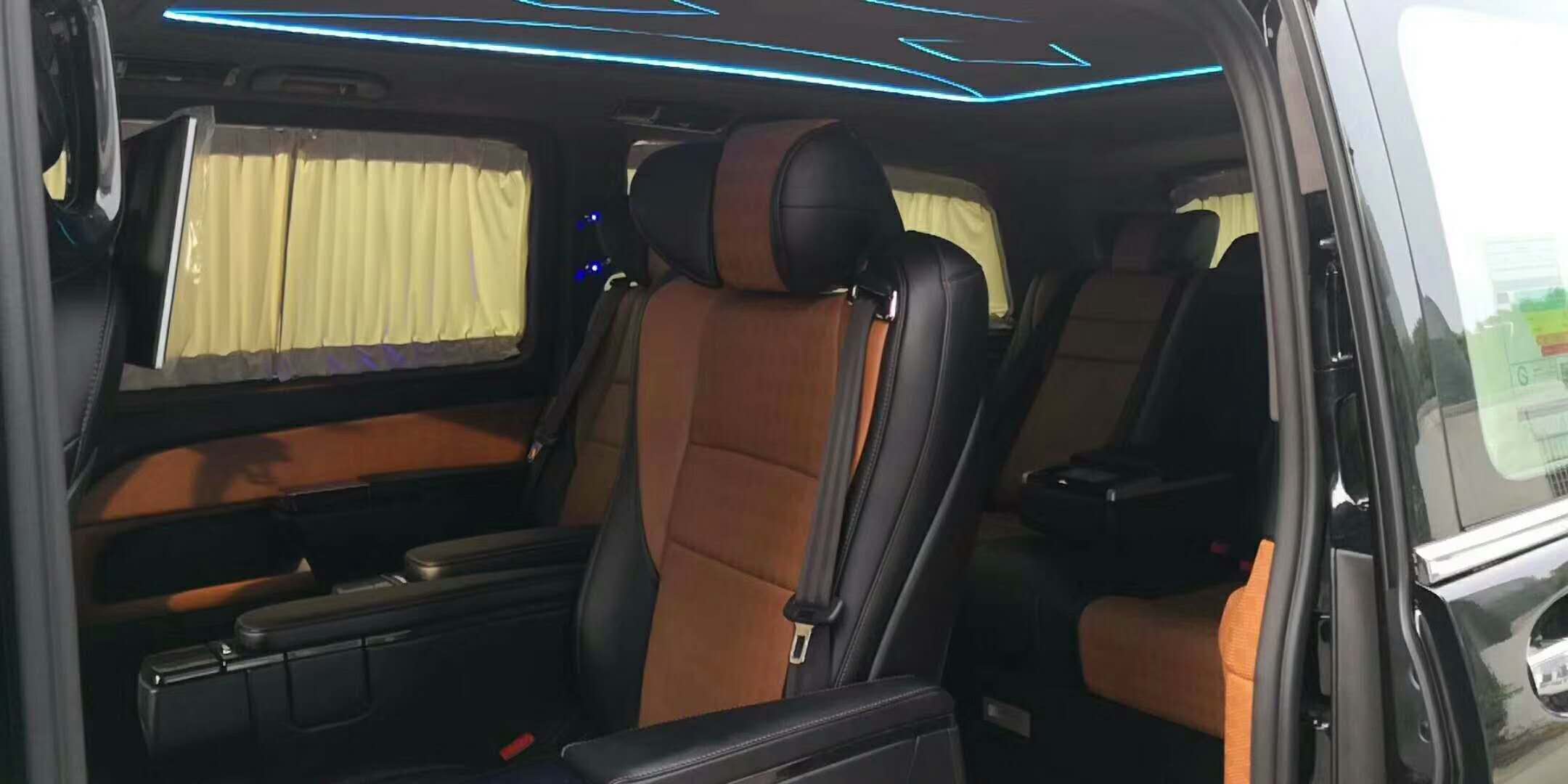 奔馳V250商務(wù)車改裝
