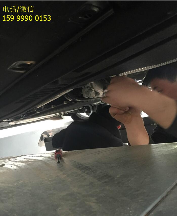 寶馬X5改裝電動(dòng)踏板，徹底解決原車(chē)踏板踩不穩(wěn)、蹭褲腳等問(wèn)題