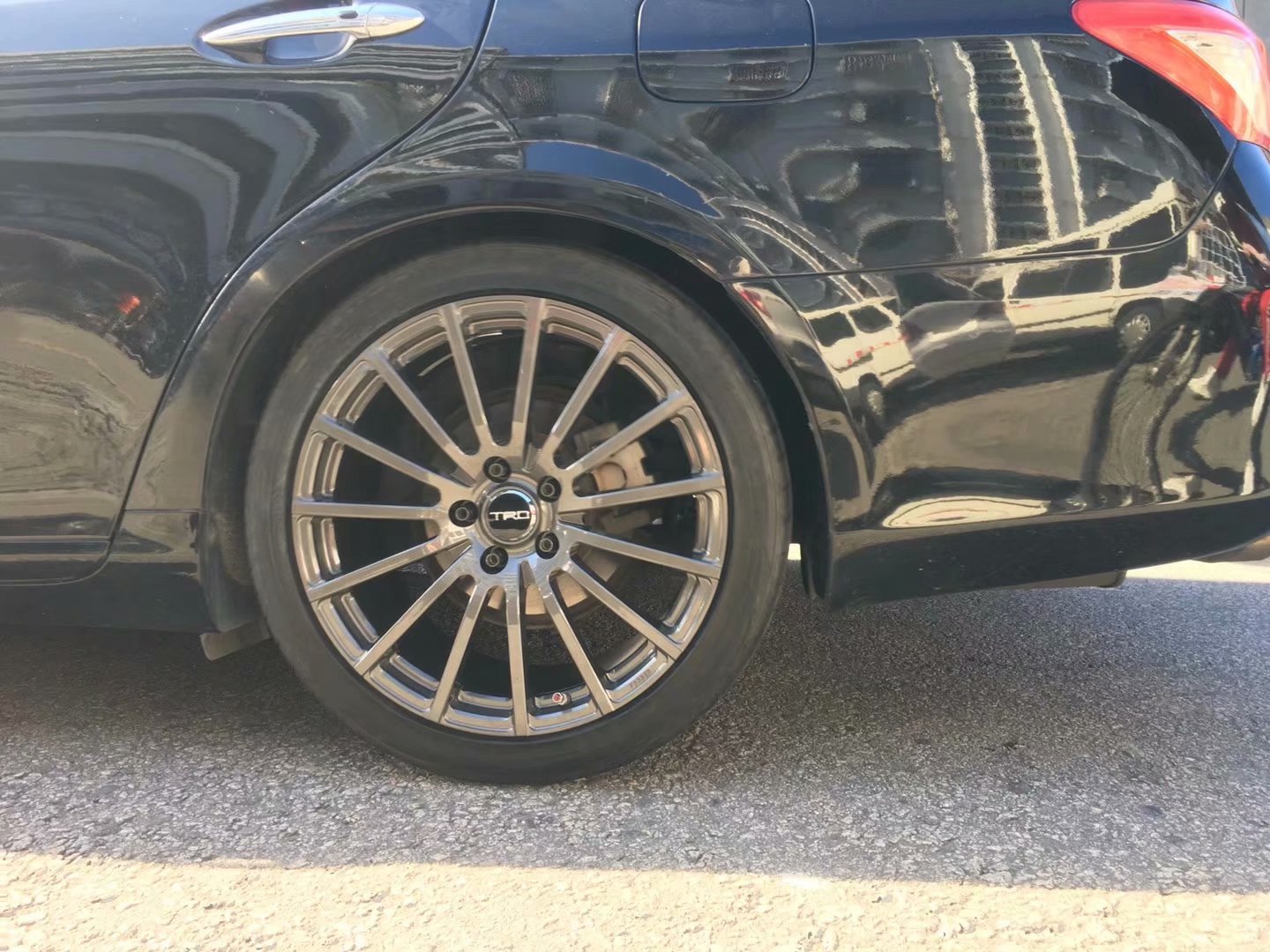 雷克薩斯，換 全新 TRD 19寸 完工！