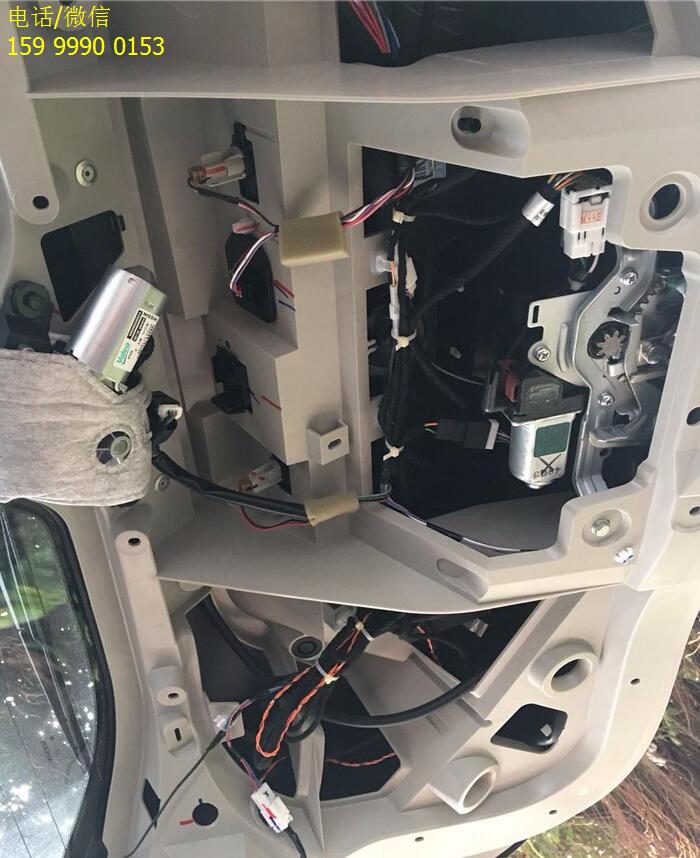 日產(chǎn)奇駿加裝電動尾門，沒有對比就沒有傷害