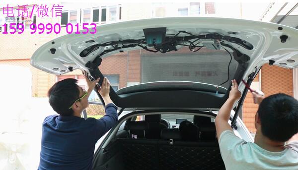 奧迪Q3加裝電動(dòng)尾門，還沒(méi)裝就讓人大開眼界