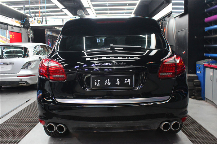 長(zhǎng)沙汽車改色貼膜全車高亮黑改色膜禿鷹Teckwrap美國(guó)進(jìn)口改色膜