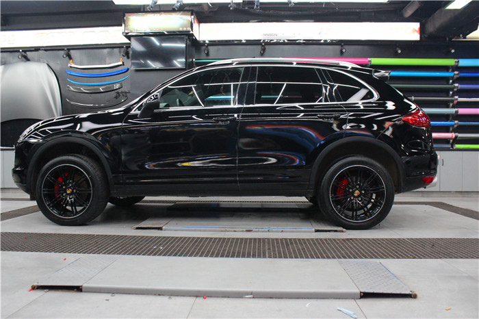 長(zhǎng)沙汽車改色貼膜全車高亮黑改色膜禿鷹Teckwrap美國(guó)進(jìn)口改色膜