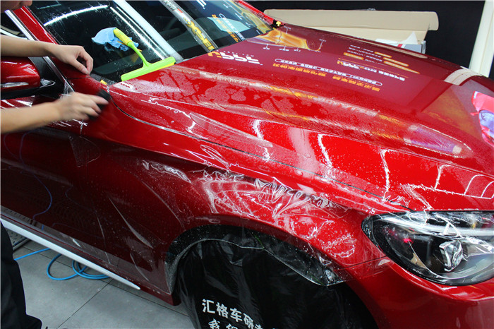 长沙隐形车衣奔驰C200全车贴膜法国HEXIS进口漆面修复透明膜