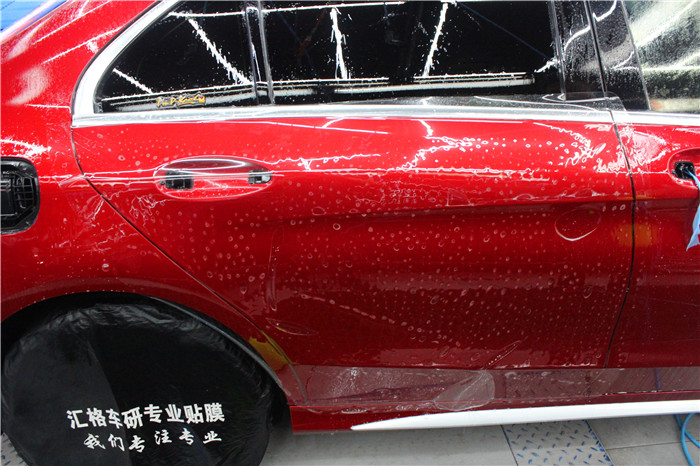 长沙隐形车衣奔驰C200全车贴膜法国HEXIS进口漆面修复透明膜