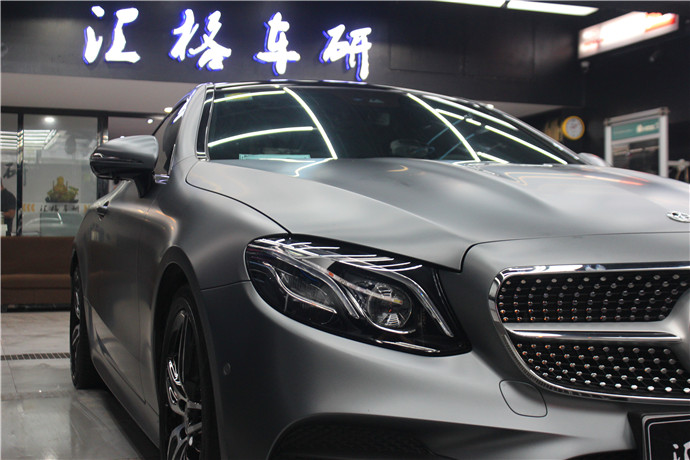 長沙汽車貼膜法國進口HEXIS透明膜啞光系列奔馳E300全車啞光透明膜