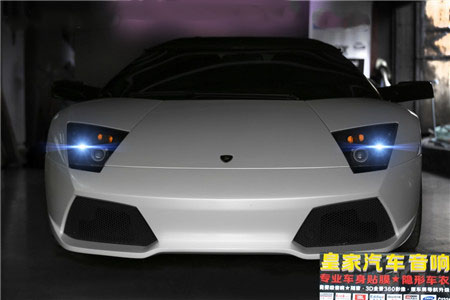 蘭博基尼LP640-4全車(chē)車(chē)身改色貼膜德國(guó)PWF意大利白——郴州市皇家音響