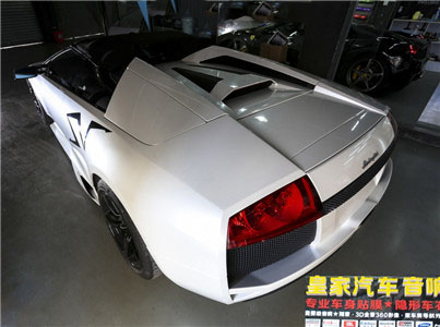 蘭博基尼LP640-4全車(chē)車(chē)身改色貼膜德國(guó)PWF意大利白——郴州市皇家音響