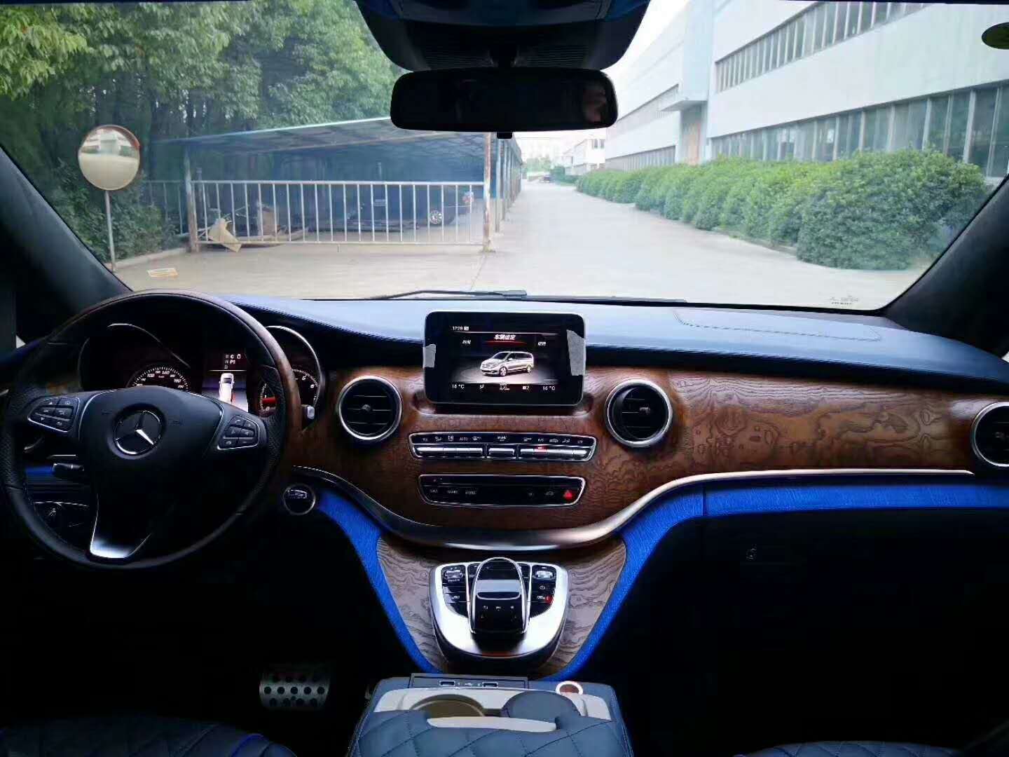 奔馳商務車簡改