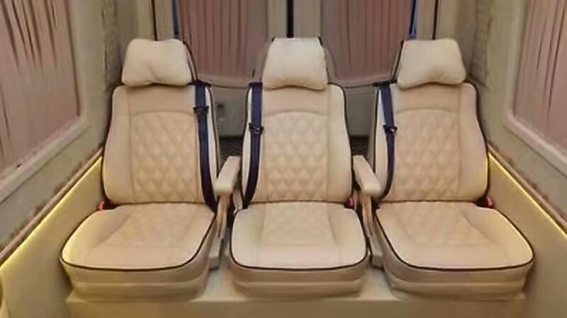 奔馳斯賓特524商務(wù)車改裝