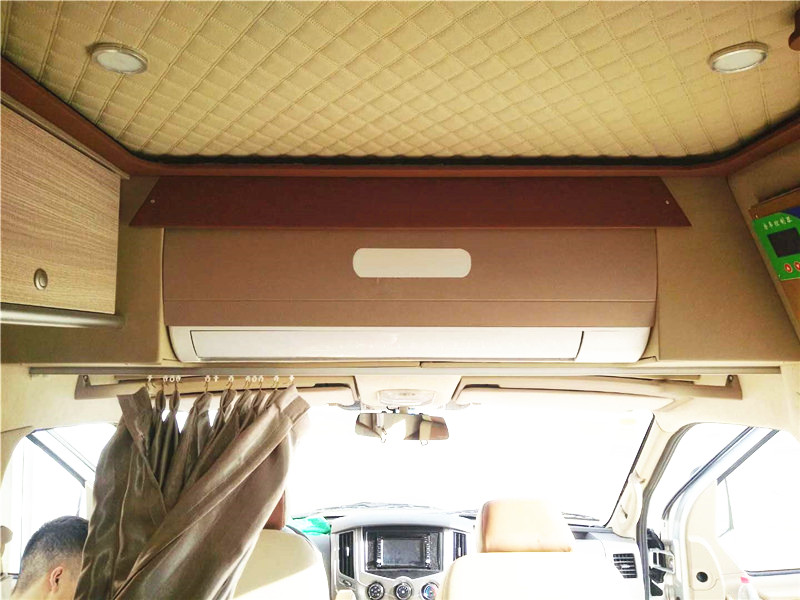 東風(fēng)御風(fēng)長(zhǎng)軸高頂房車