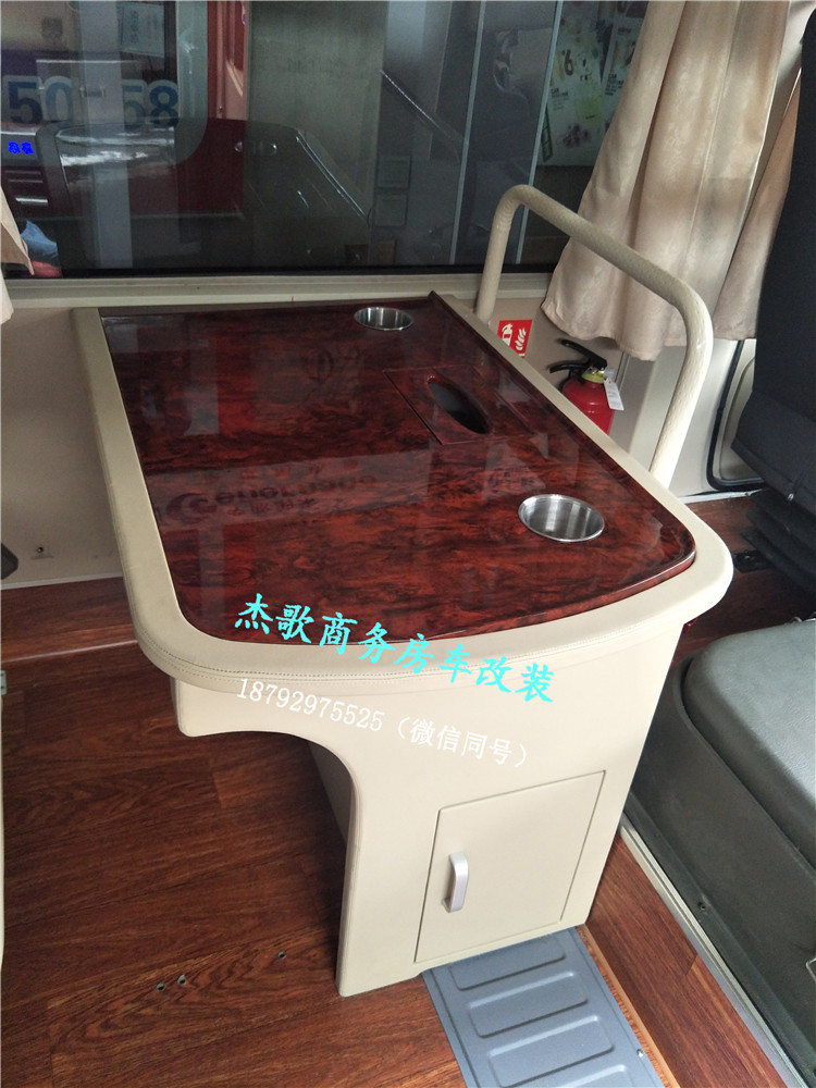 西安中巴車改裝，宇通中巴車商務(wù)內(nèi)飾定制改裝升級！
