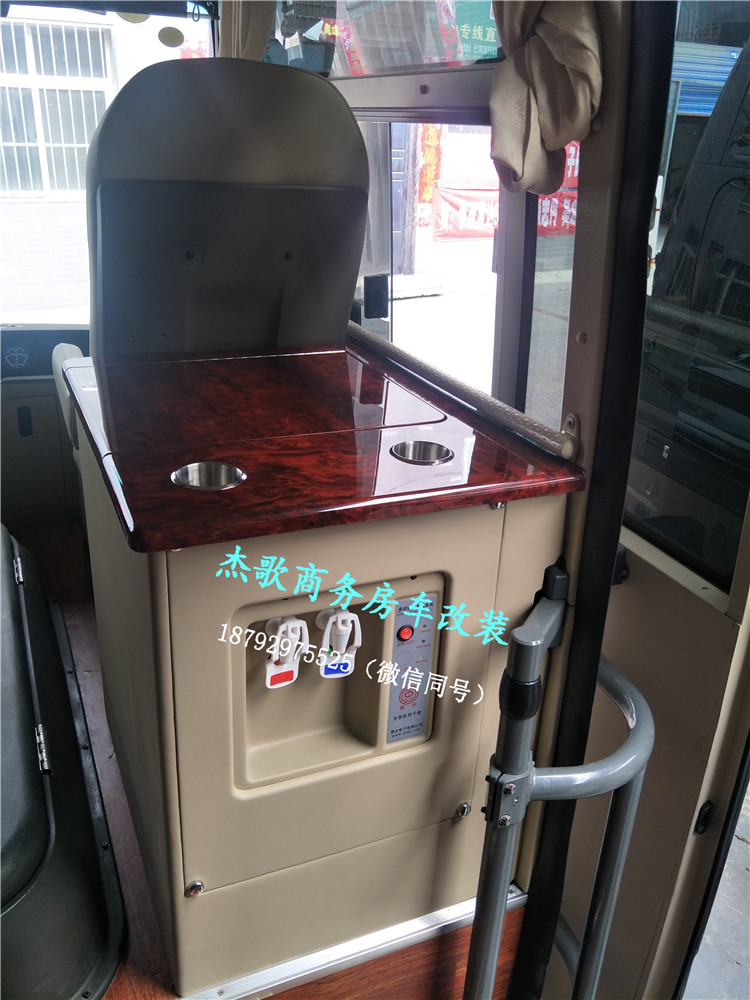 西安中巴車改裝，宇通中巴車商務(wù)內(nèi)飾定制改裝升級！