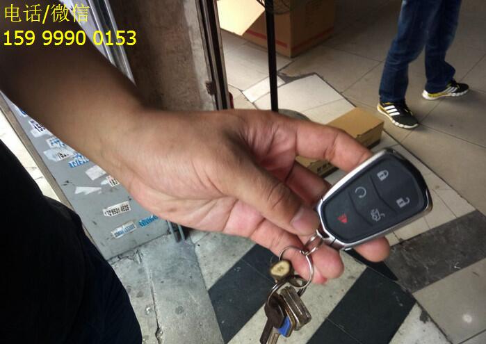 凱迪拉克XTS/CT6加裝電動(dòng)尾門，完全不用手動(dòng)去用力地開關(guān)尾門了